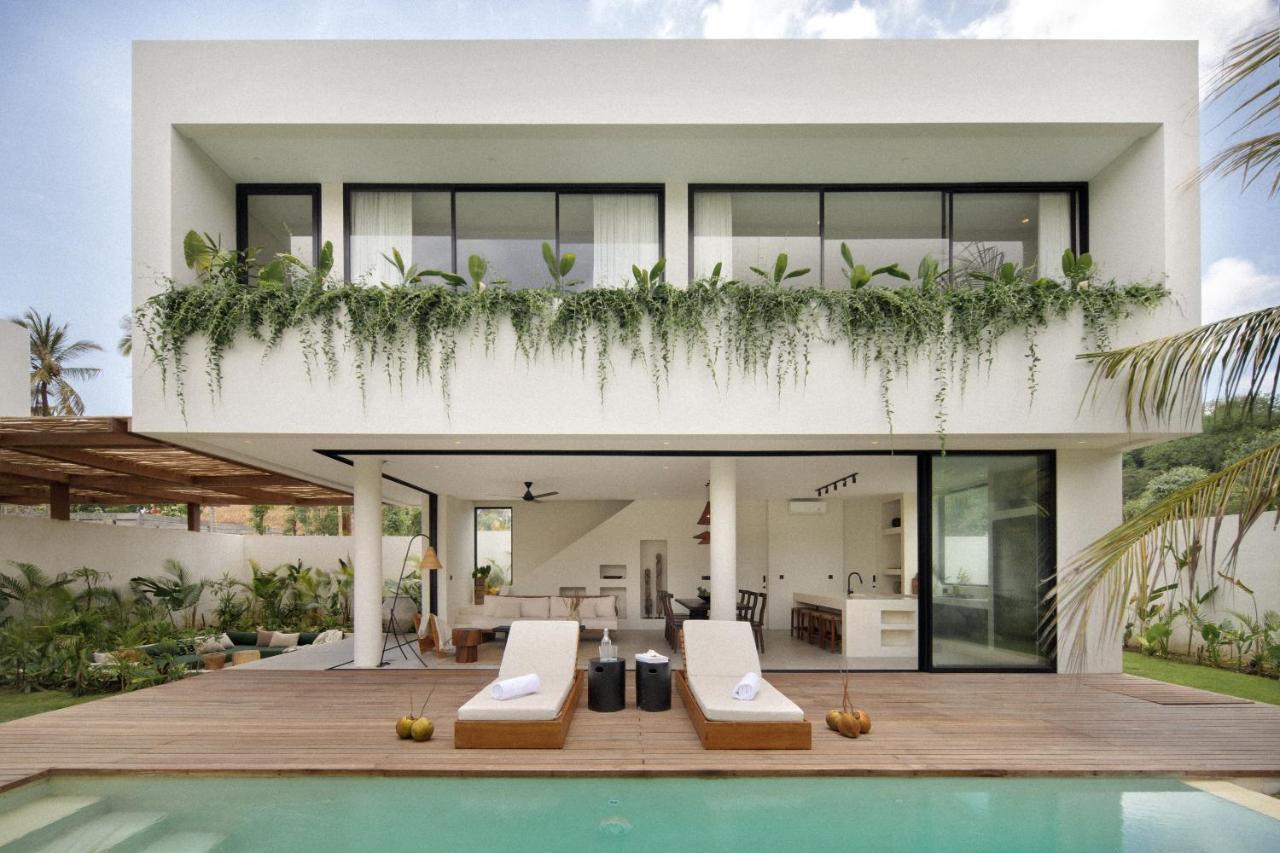 Tias Villas Kuta  Exterior foto